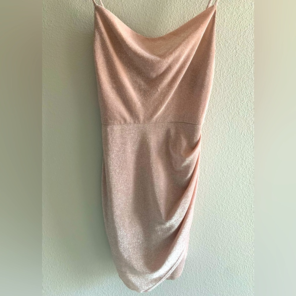 I.N. San Francisco sparkly party dress. Size 0. Light pink (pinkish beige).